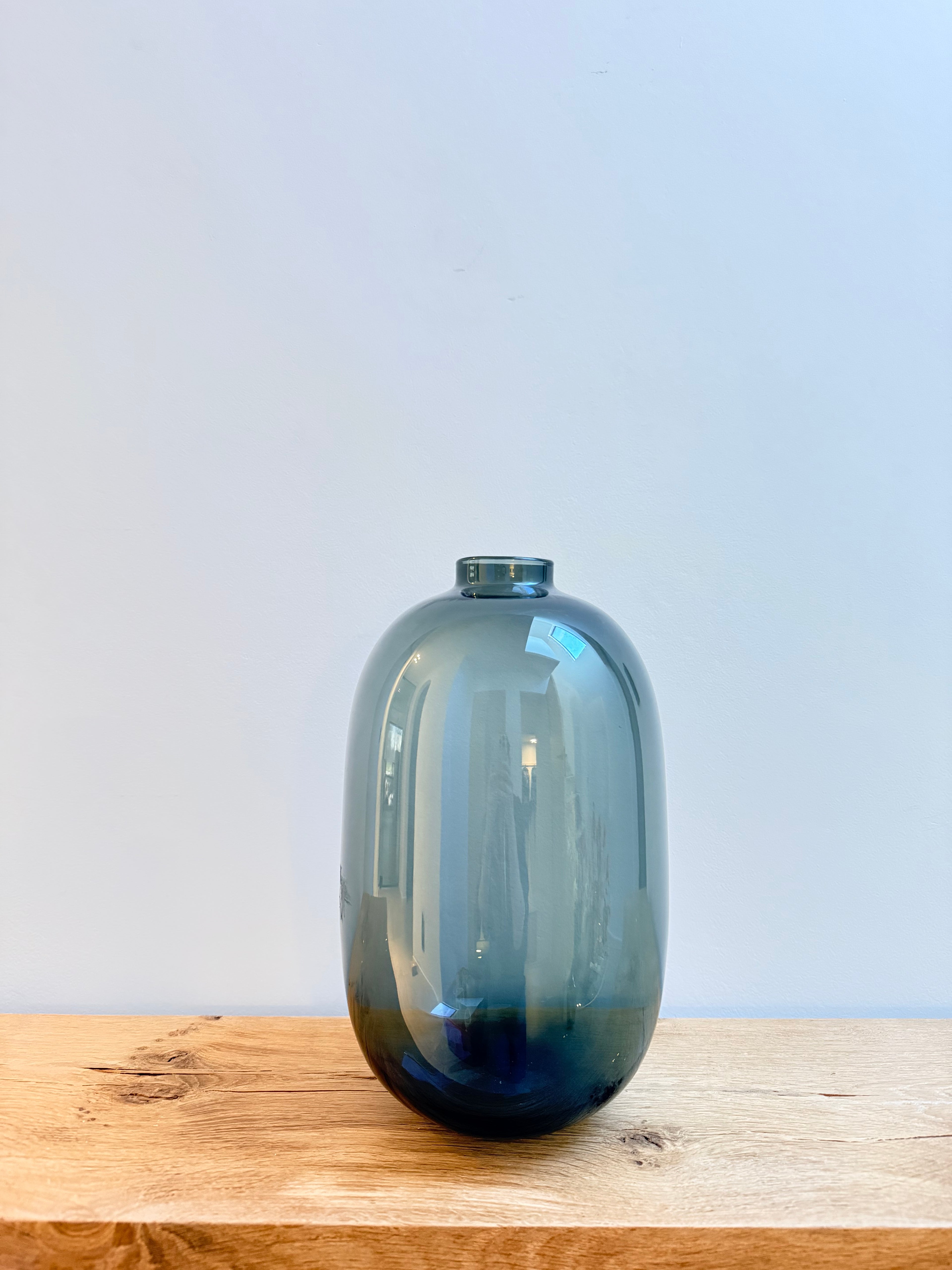 Vaas in rookglas (grijs)